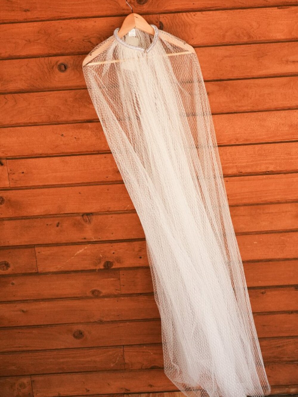 NWT! Monique Lhuillier, Brie Cape - Luxury, sheer Silk White French Dot Tulle - Picture 1 of 9
